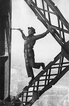 Marc Riboud, Painter of the Eiffel Tower
